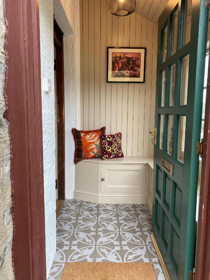 Quirky Highland Cottage With Stunning Views Fearn Lodge Екстериор снимка