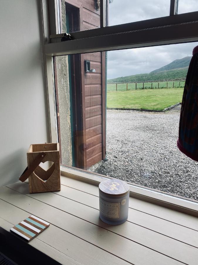 Quirky Highland Cottage With Stunning Views Fearn Lodge Екстериор снимка