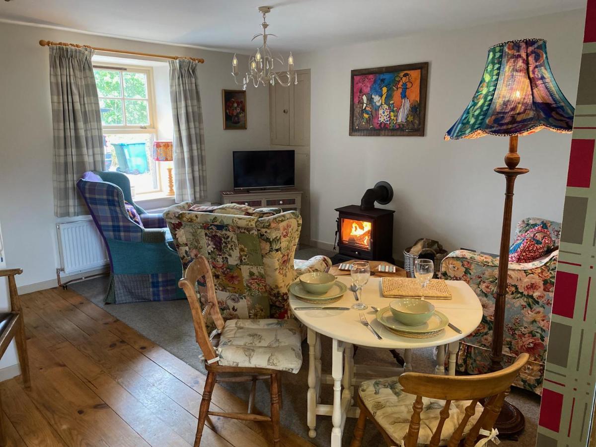 Quirky Highland Cottage With Stunning Views Fearn Lodge Екстериор снимка