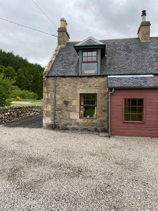 Quirky Highland Cottage With Stunning Views Fearn Lodge Екстериор снимка